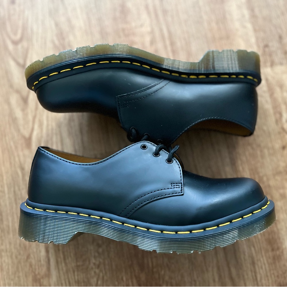 1461 WOMEN'S SMOOTH LEATHER OXFORD